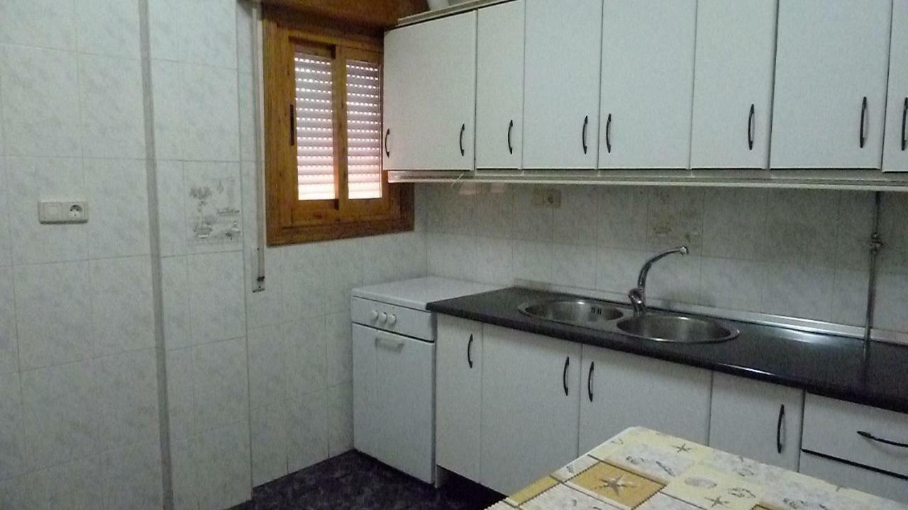 Apartamentos Casa Fermina - A 2 Horas De Las Pistas De Esqui Тревелес Экстерьер фото